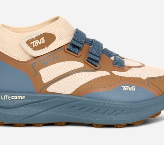 Women's TEVA Trailwinder Mid GORE-TEX Hiking Shoes in Cloud Cream/Oceanview, Size 7